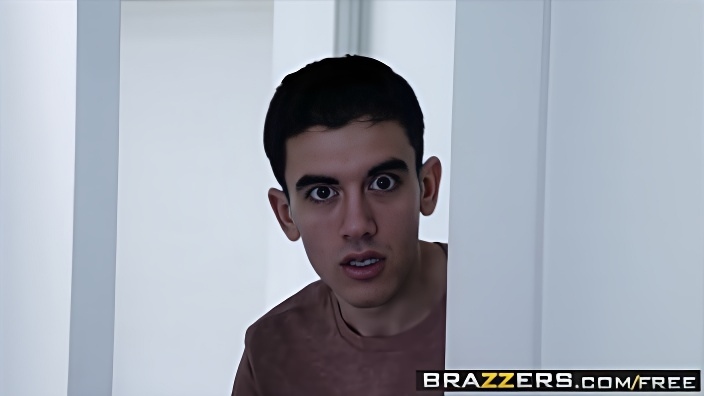 Brazzers - Мамы под контролем - (Kendall Woods, Nino Polla) - предварительный просмотр трейлера