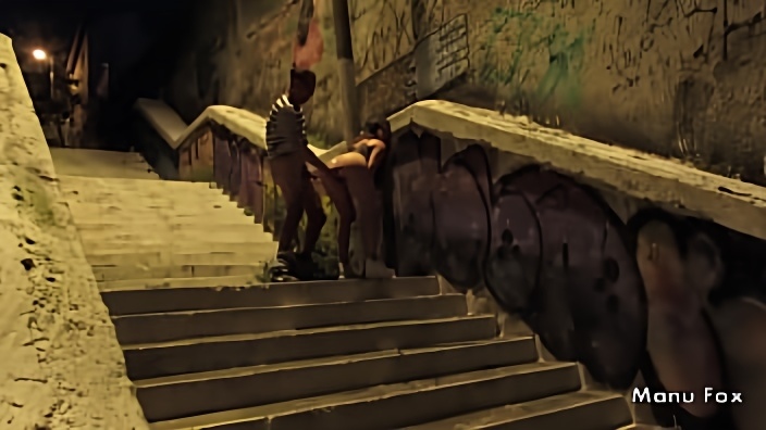 Security camera captures couple having sex on the street in Buenos Aires - Couple Badarox Manu Fox and Rubens Badaró (full video on RED)