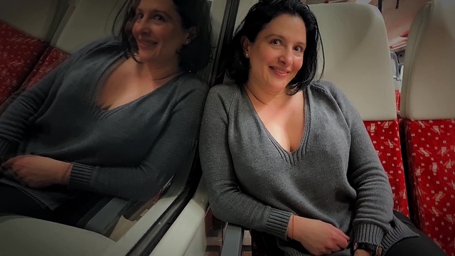 Very Risky Sex on Real Public Train Ended with Cumshot In to the her Big Ass Real Amateur Dada Deville